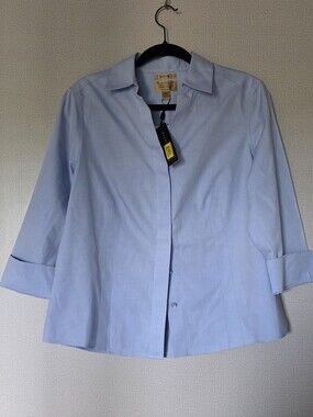 Taylor Light Blue Classic Button-Front Shirt